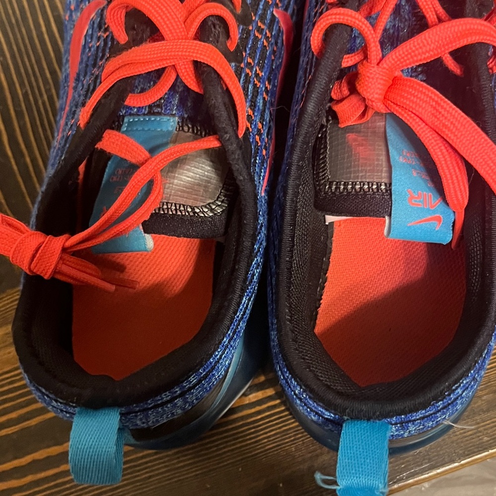 Nike Air VaporMax Flyknit Blue Fury GS - Picture 14 of 16